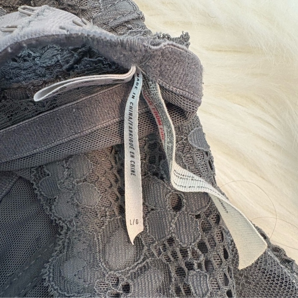 EUC Free People Galloon Lace Halter Bra Set of 3 Size M/L - Picture 8 of 8